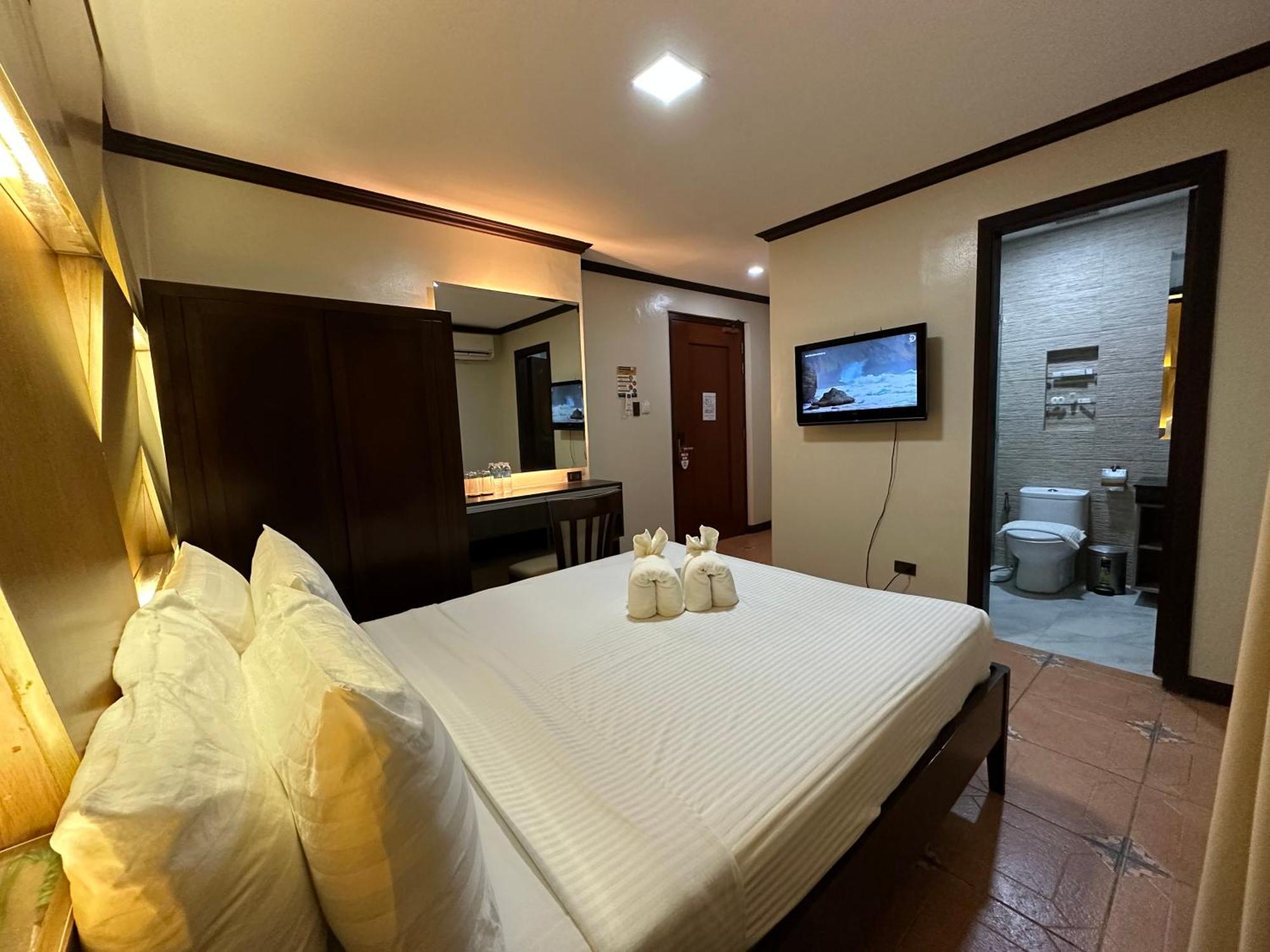 Vigan Plaza Hotel Екстер'єр фото