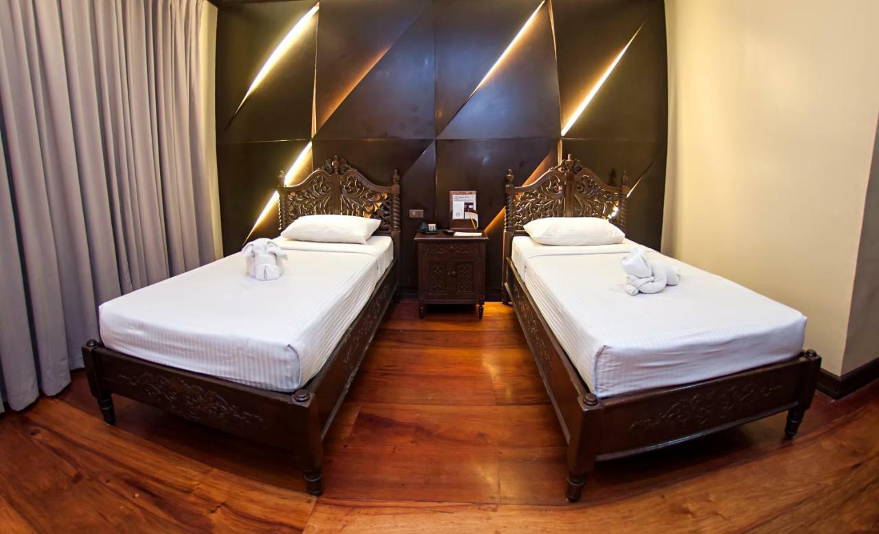 Vigan Plaza Hotel Екстер'єр фото