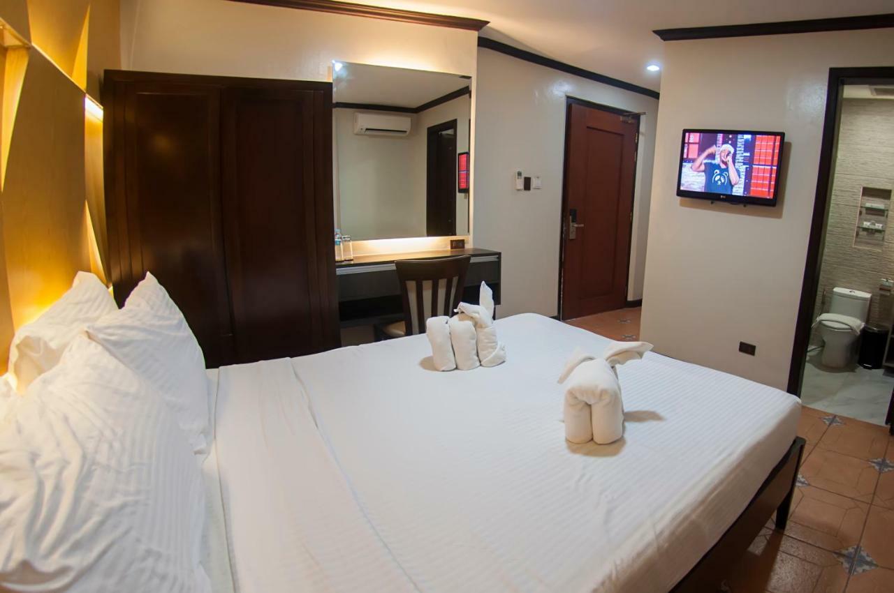 Vigan Plaza Hotel Екстер'єр фото