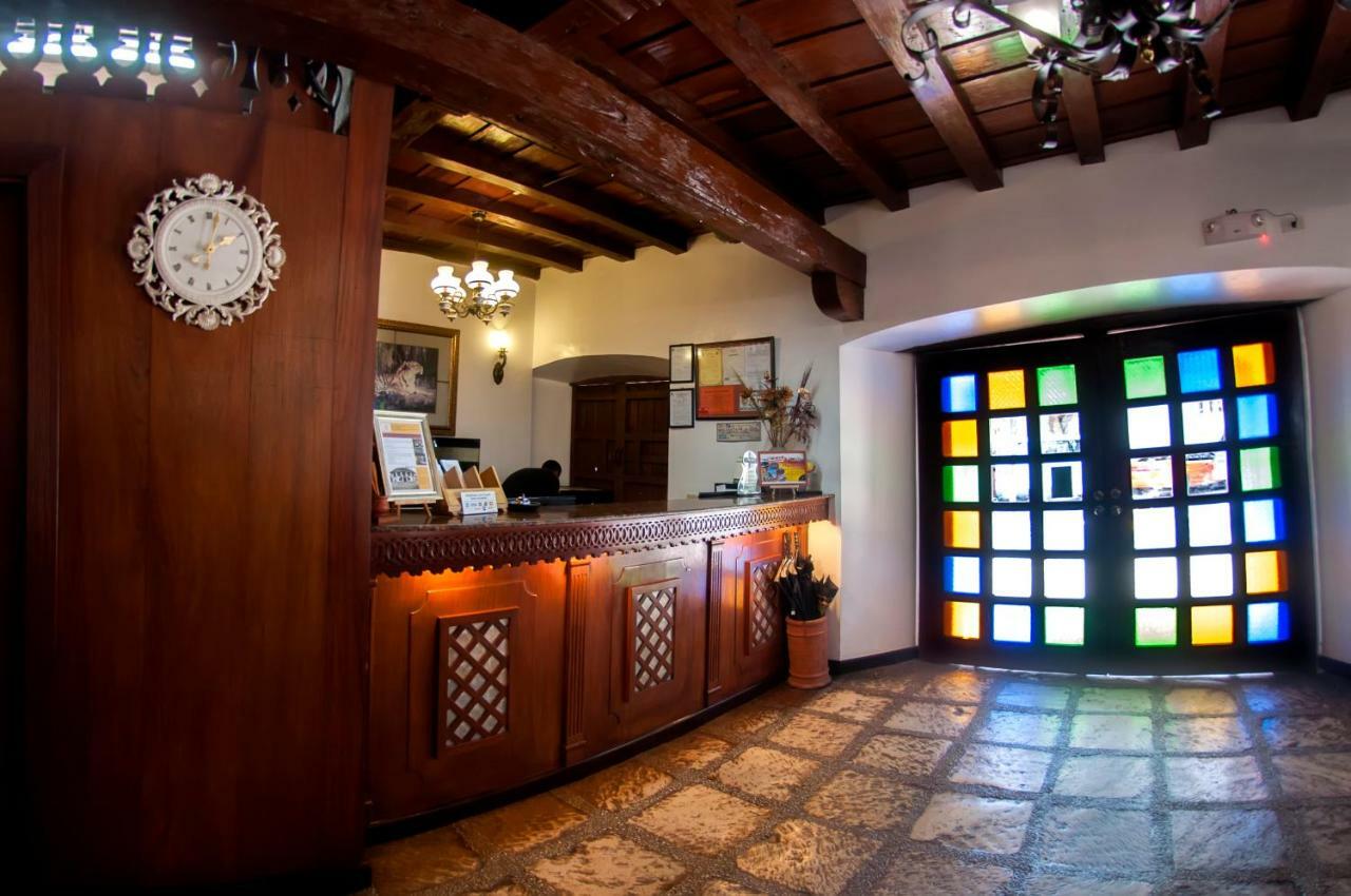 Vigan Plaza Hotel Екстер'єр фото