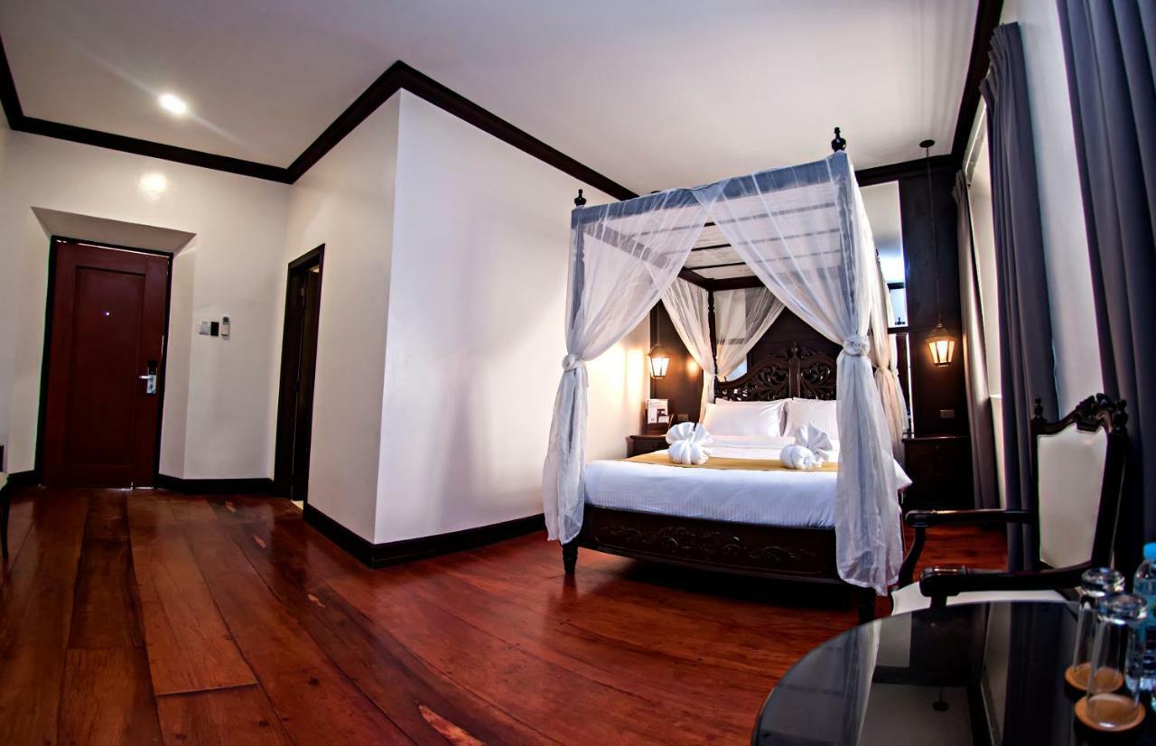 Vigan Plaza Hotel Екстер'єр фото