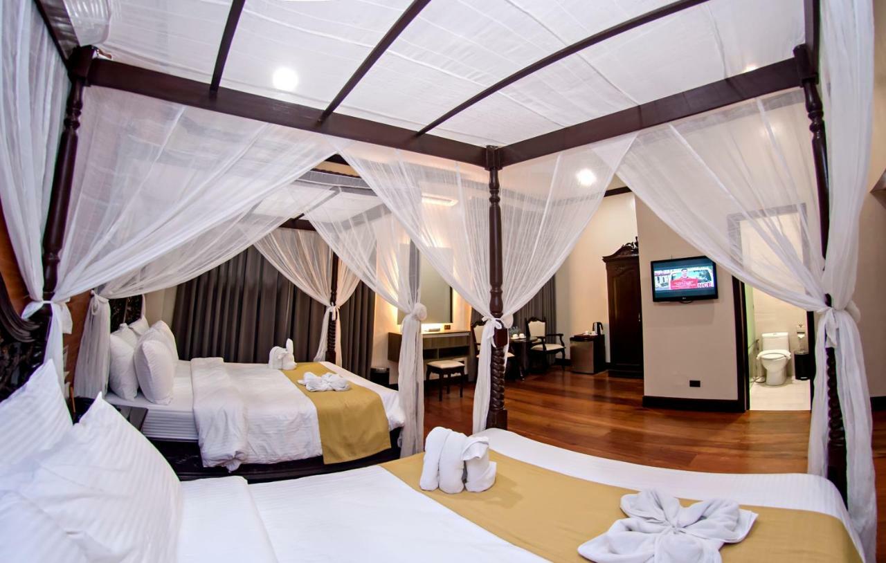 Vigan Plaza Hotel Екстер'єр фото
