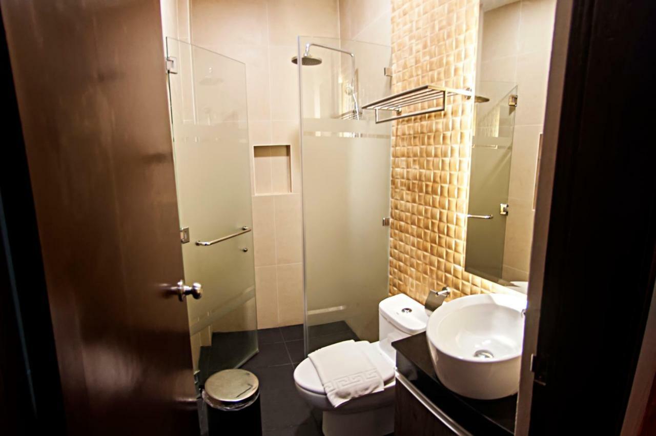 Vigan Plaza Hotel Екстер'єр фото